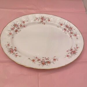 EUC VINTAGE PARAGON VICTORIANA ROSE MEDIUM PLATTER BONE CHINA